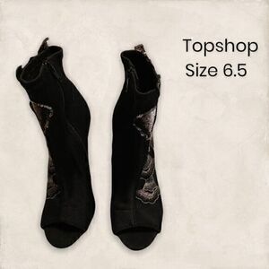 TOPSHOP ANKLE BOOTS